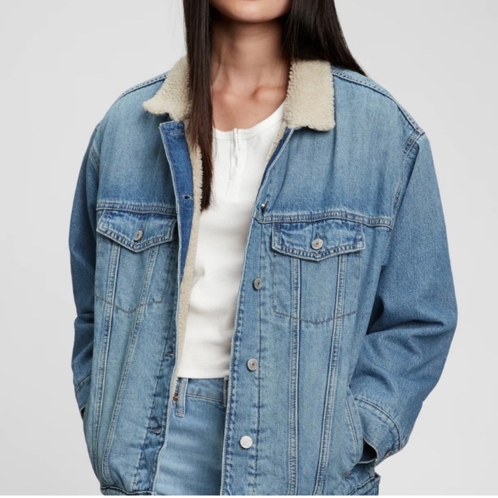 GAP Teen Oversized Denim Sherpa Jacket - Size 10 - Picture 2 of 9